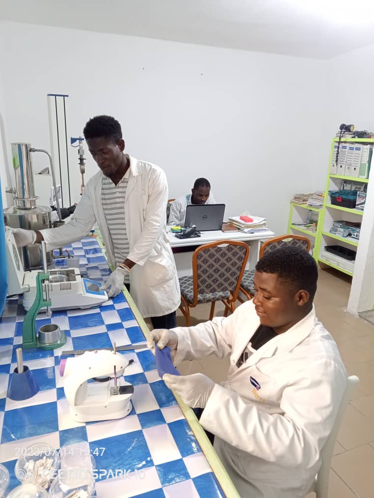 PYCNOLAB SARL : Transformer les Ressources Africaines en Richesse Locale
